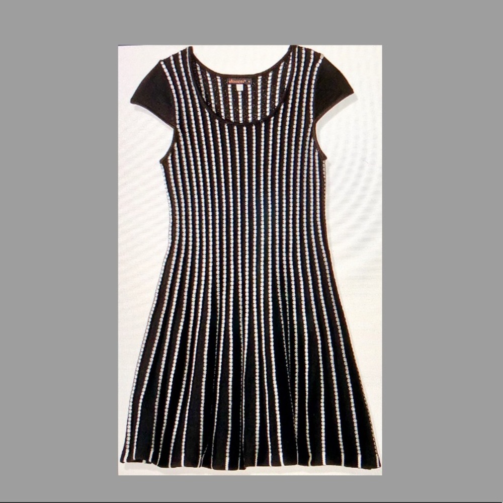 Ella Moss black and white striped dress! Size 14.